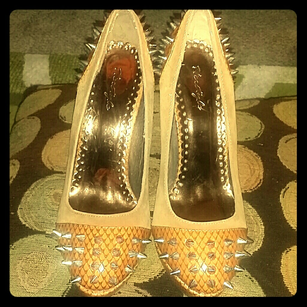 Tan heels